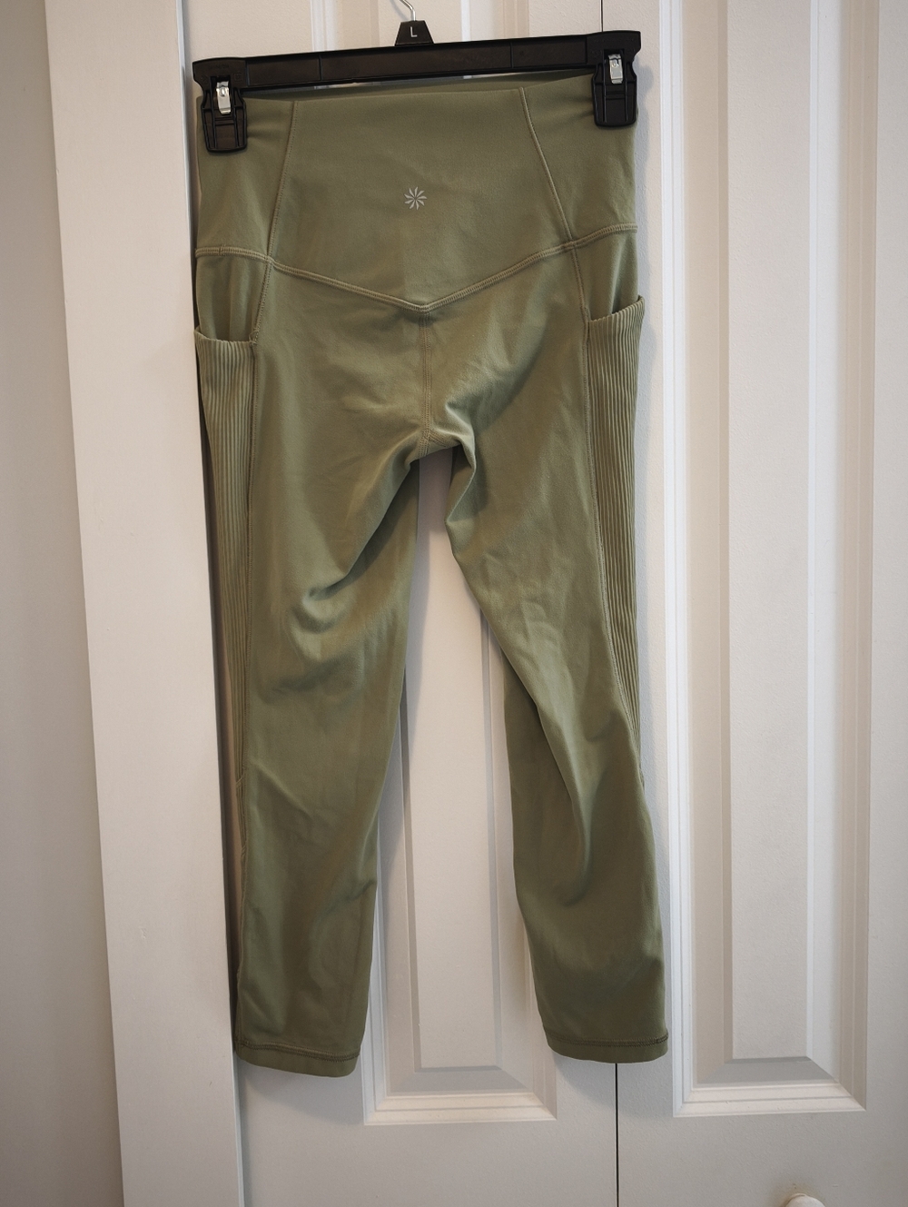 Athleta Womens Salutation Stash Pocket II Leggings - Picture 8 of 10